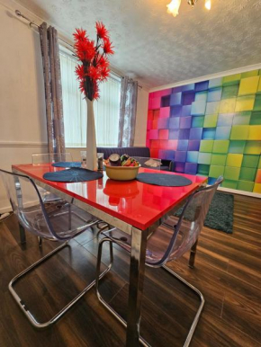 Thurrock Serviced Accommodation x RM15 x Weekly x Monthly Discount x Business X Relocation